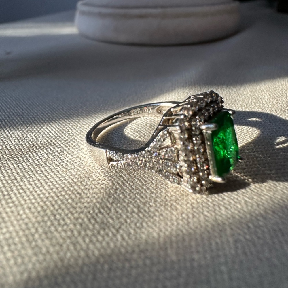 Silver Emerald Ring - image 2